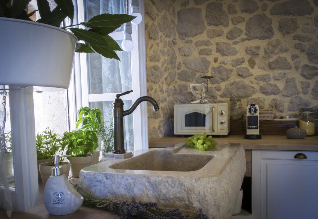 White Cottage Heritage House Чижичи Экстерьер фото