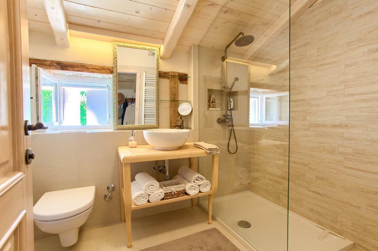 White Cottage Heritage House Чижичи Экстерьер фото