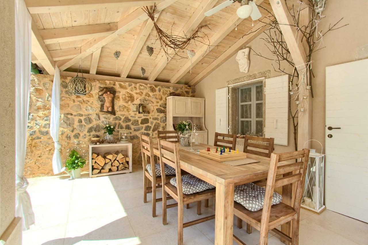 White Cottage Heritage House Чижичи Экстерьер фото