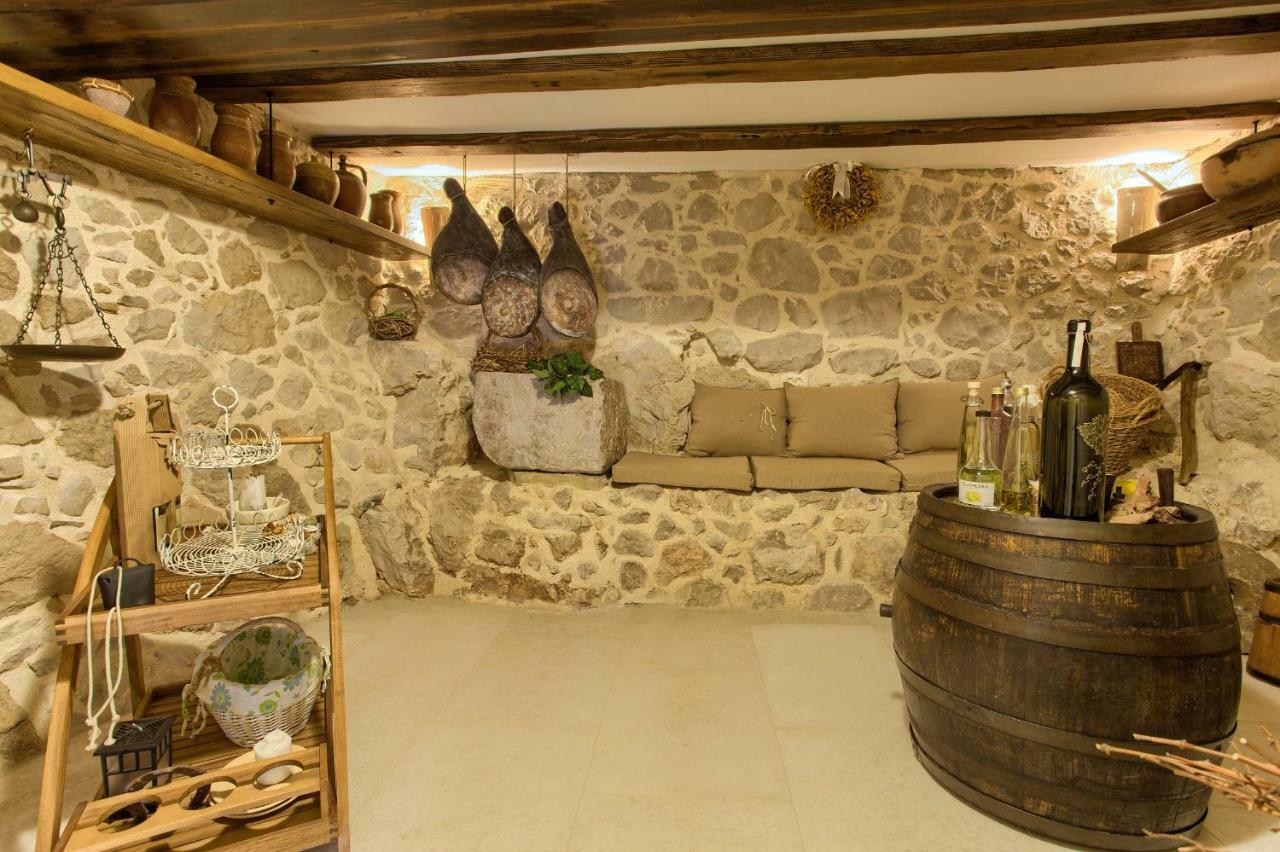 White Cottage Heritage House Чижичи Экстерьер фото